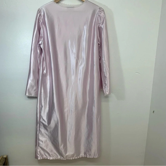 Vintage Cachet Long Nightgown Medium  Pink Satin Modest Long Sleeve‎ Embroidery - Picture 5 of 11